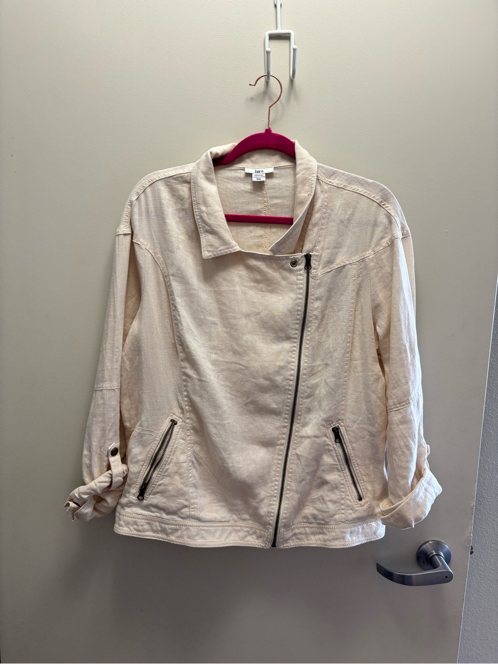 Women’s 100% linen Cream Asymmetrical Zip Jacket